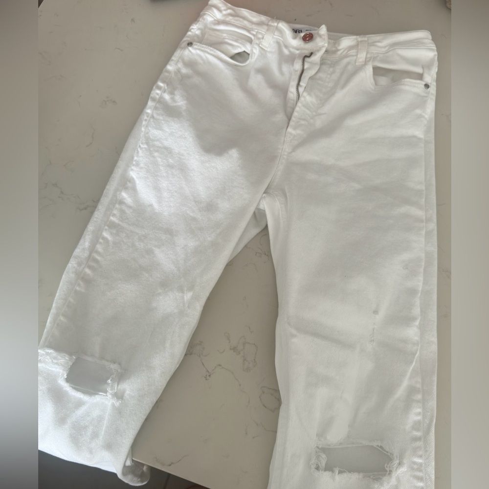 Zara White Ripped Skinny Jeans size 6
